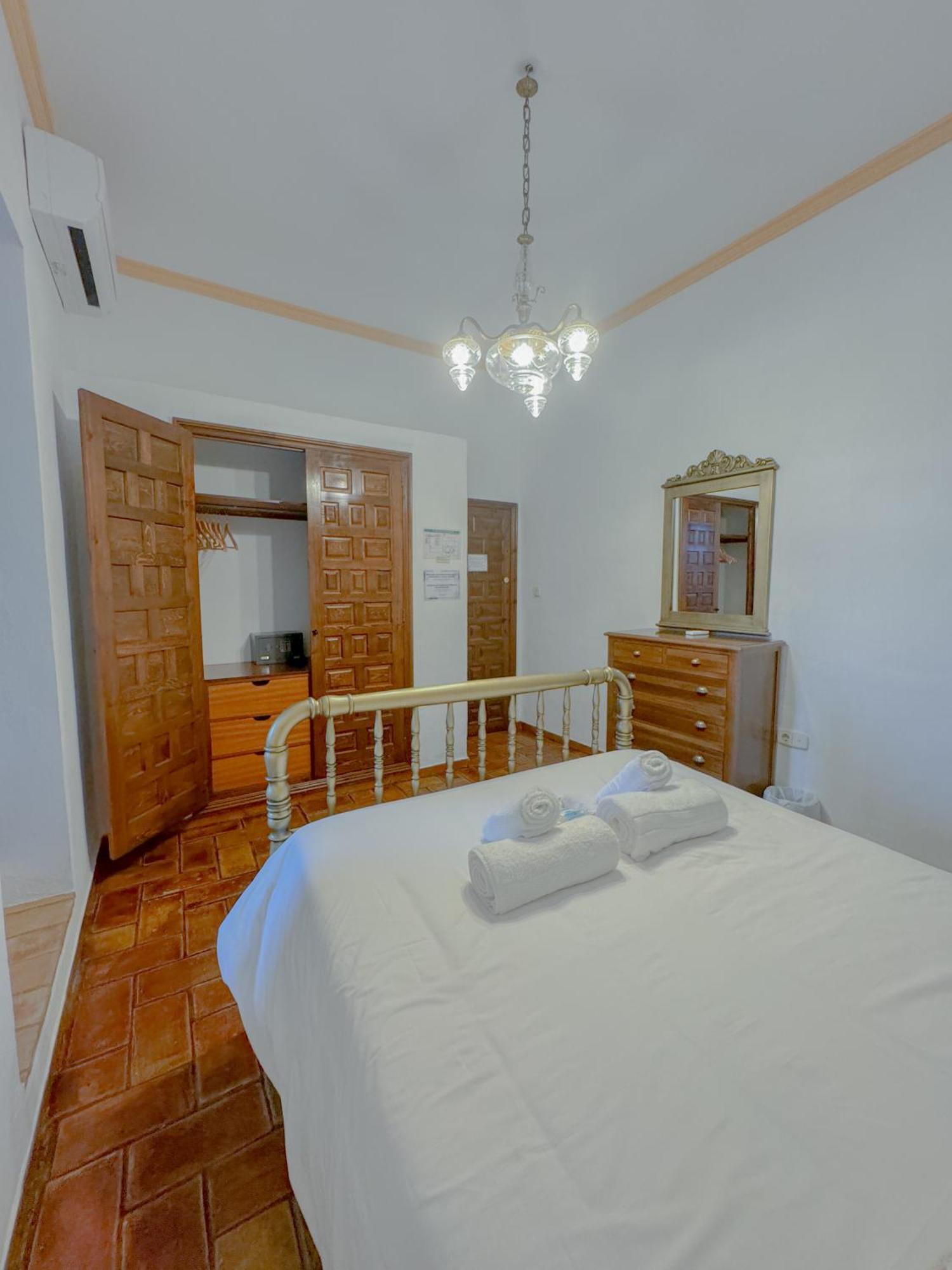 Garden Suites Xativa Casa Rural Exterior photo